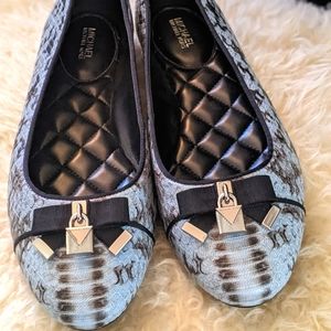 9.5 Michael Kors Blue Snakeskin Flats